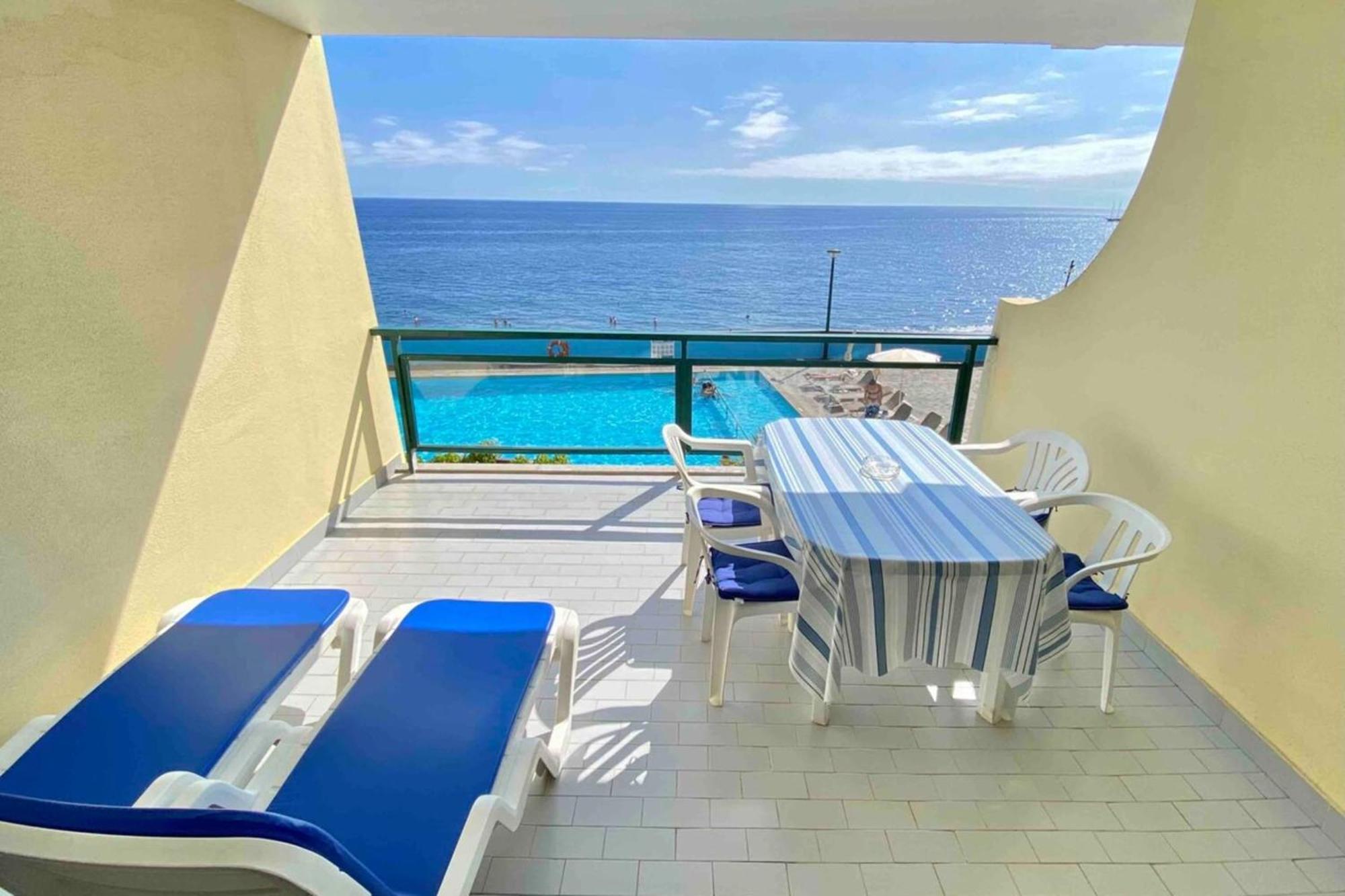 Serene Seaside Praia Formosa Funchal  Esterno foto